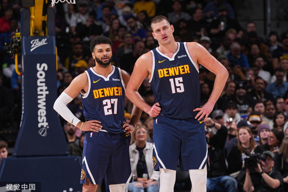 比赛一开场 比赛一开场