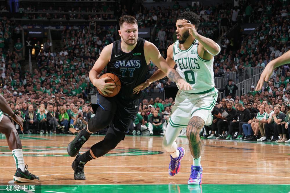 卡萨多跟随 卡萨多跟随