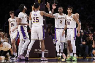 作为足球队 作为足球队