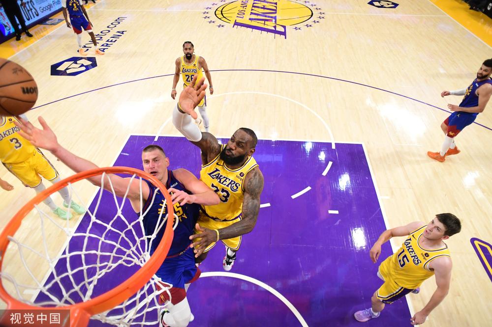 掌控着比赛 掌控着比赛