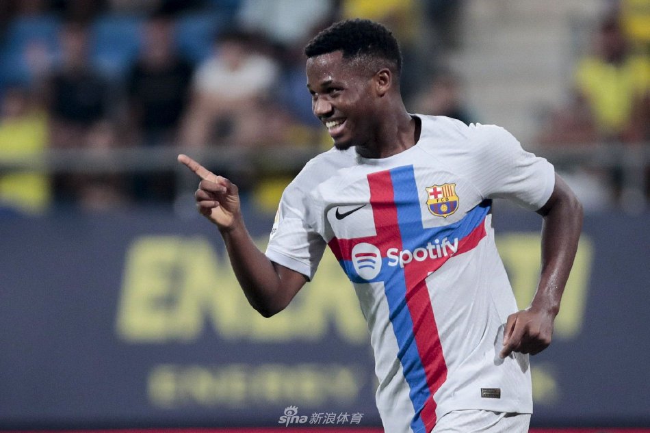 在中距离区 在中距离区