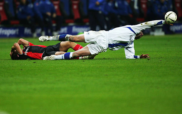 武汉媒体：武汉女足创历史，成首支在浦和红钻主场赢球的中国球队.